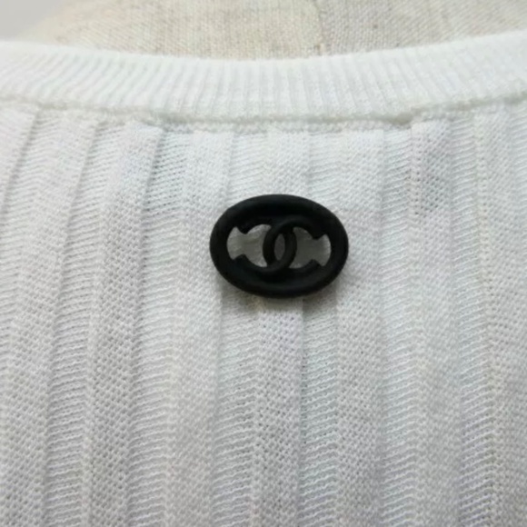 TIMELESS CLASSIC CHANEL LOGO FLARE RIBBED KNIT MINI DRESS 38 - Picture 3 of 8